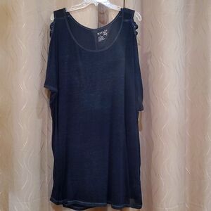 TERRA & SKY Women's Shirt